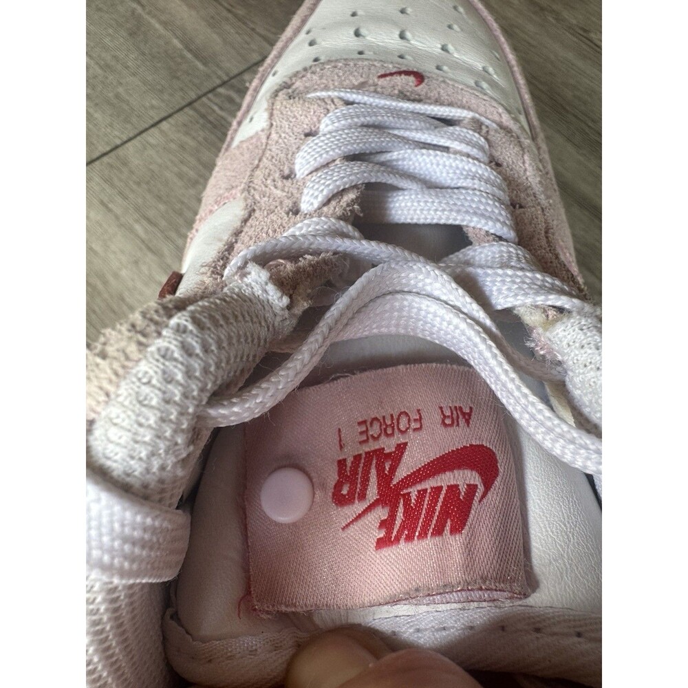 Nike Air Force 1 Low 07 QS Valentine’s Day Love Letter Pink Red DD3384-600 Suede - Picture 12 of 16